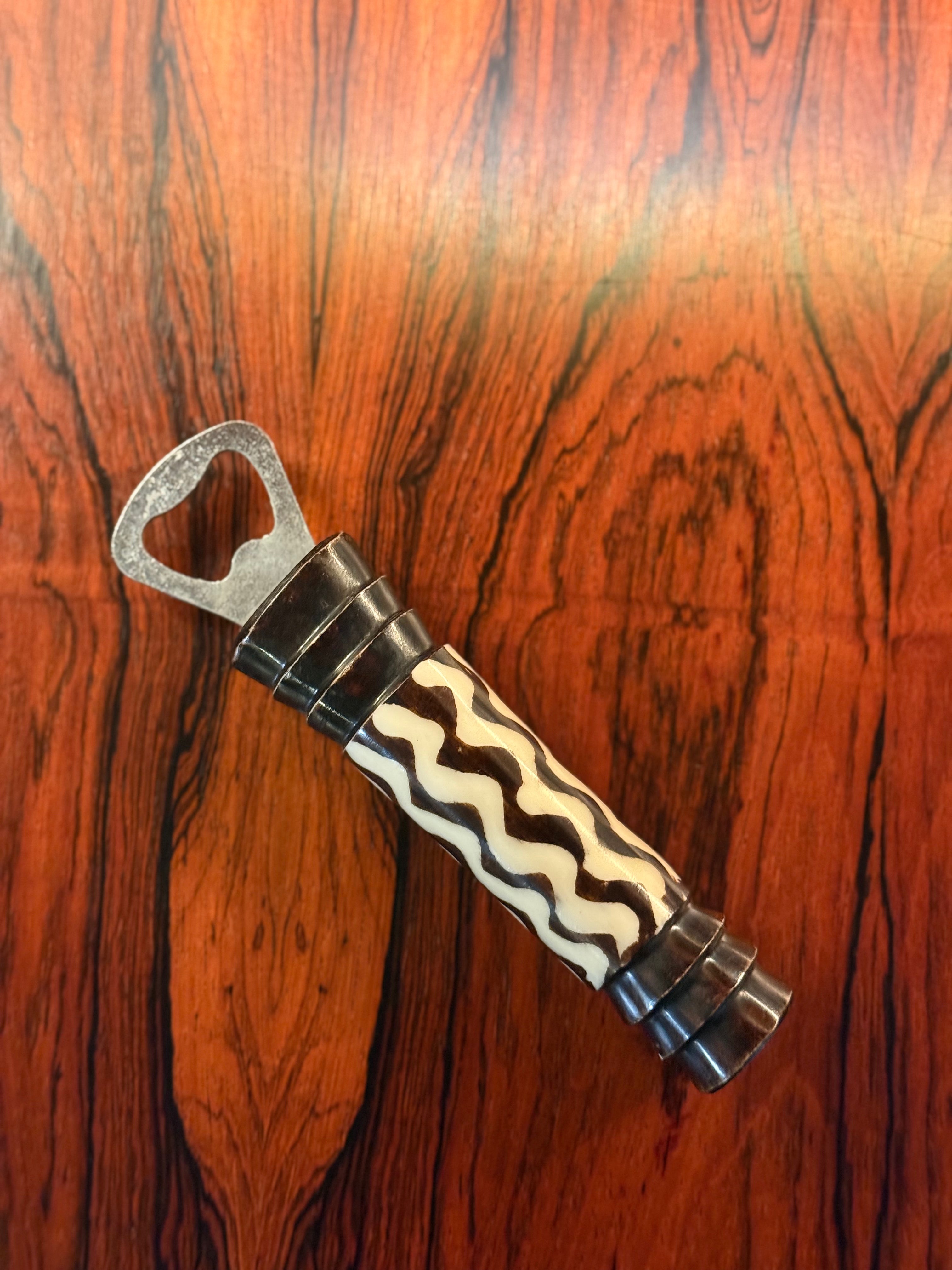 Bottle Opener: Vertical Squiggles